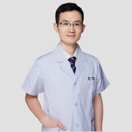 侯亚南
