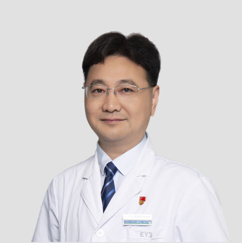 徐六三 